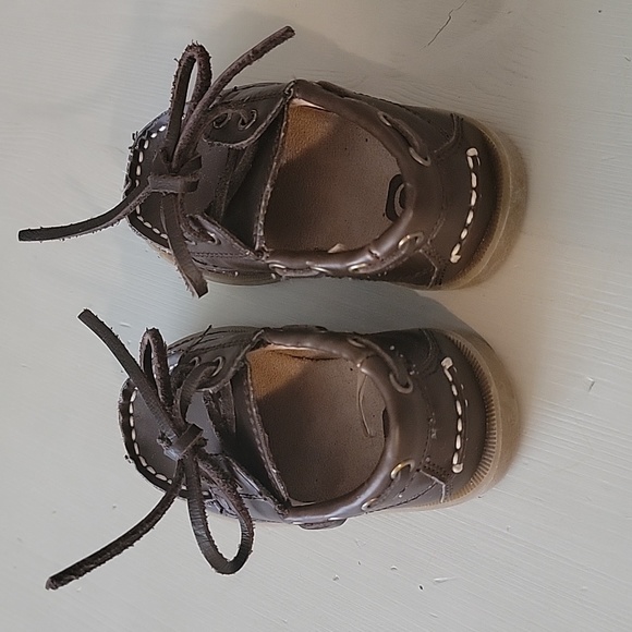 Toddler boys shoes - Picture 2 of 5